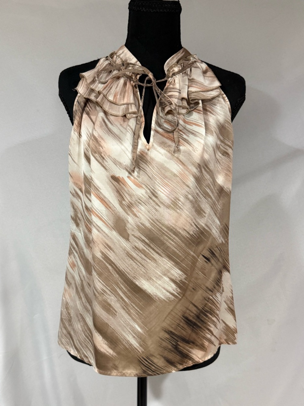 Kenar Ruffle Tie-Neck Camisole in Champagne and Taupe Brushstroke